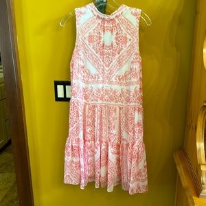 Calvin Klein chiffon like poly dress with lining.